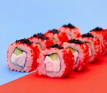 Ролл с креветкой