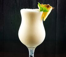 Молочный коктейль Пина колада