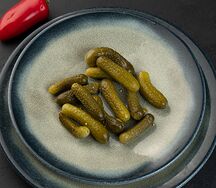 Корнишоны маринованные