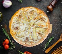 Груша с горгонзолой