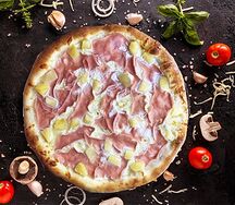 Гавайская Ветчина с ананасами