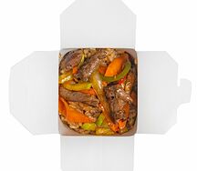 Вок с говядиной и рисом