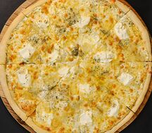 Пицца 4 сыра 