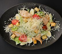 Цезарь с курицей