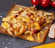 Картофель фри с курицей и сыром