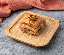 Пахлава с грецким орехом