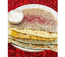 Кутаб с зеленью и сыром