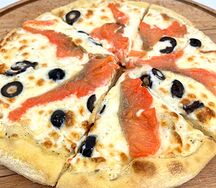 Пицца с семгой слабосоленой