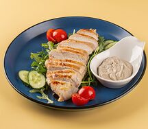 Стейк из курицы с грибным соусом