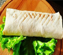 Люля из говядины в лаваше с картофелем