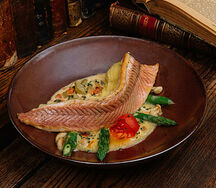 Стерлядь копченая