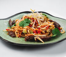 Удон с говядиной