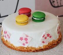 Торт Йогуртовый клубника-банан