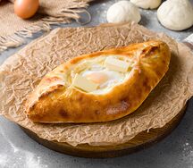 Хачапури по-аджарски