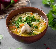 Куриный суп-лапша