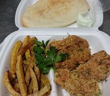 Крылышки острые с картошкой фри
