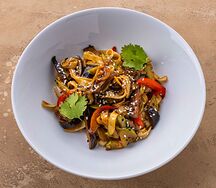 Wok Лапша с овощами