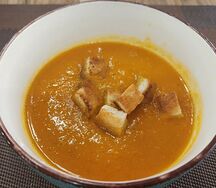 Крем-суп из тыквы с семечками