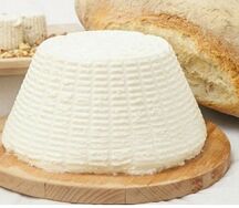 Сыр Качотта бьянка Bon Latte ≈ 300 гр