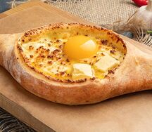 Хачапури по-аджарски