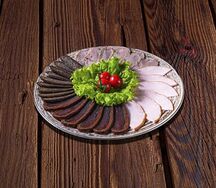 Мясная тарелка