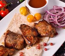 Кебаб из cвинoй мякоти