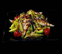 Салат с угрем