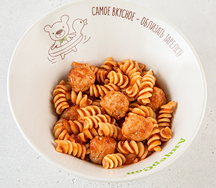 Макарошки с фрикадельками из индейки в томатном соусе