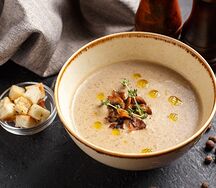 Крем-суп из белых грибов и шампиньонов