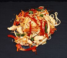 Удон с курицей
