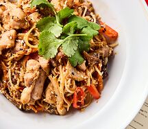 Лапша с курицей