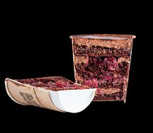 Брауни в стакане от кофе