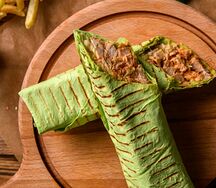 Шаурма в чесночном лаваше