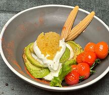 Салат жареный кабачок со щучьей икрой