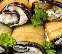 Рулетики из баклажанов