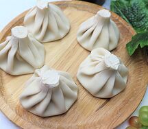 Фирменные хинкали с сыром и мятой
