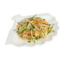 Салат из огурцов и кальмаров