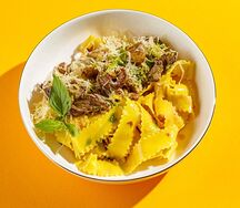 Паста с говядиной и грибами