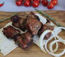 Шашлык из cвинoй шейки