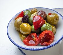 Греческие оливки