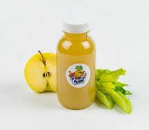Фреш из яблока и сельдерея