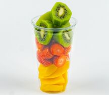 Манго, клубника, киви