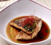 Сибас в имбирном соусе