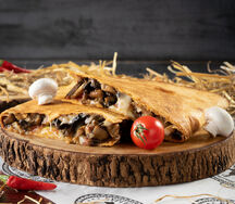 Кесадилья с курицей и грибами