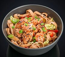 Вок с куриной грудкой