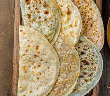 Кутабы с сыром и зеленью 