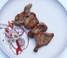 Шашлык из cвинoго ошейка