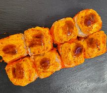 Ролл запеченный с мидиями