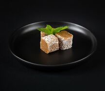 Домашний лукум с финиками и фисташками