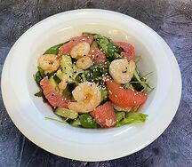 Салат с грейпфрутом и креветками